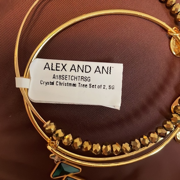 Alex and Ani Christmas tree set of 2 bangles - Picture 6 of 7